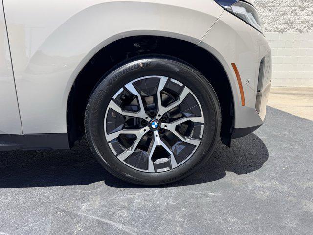 Photo of 2025 Dune Grey Metallic BMW X3