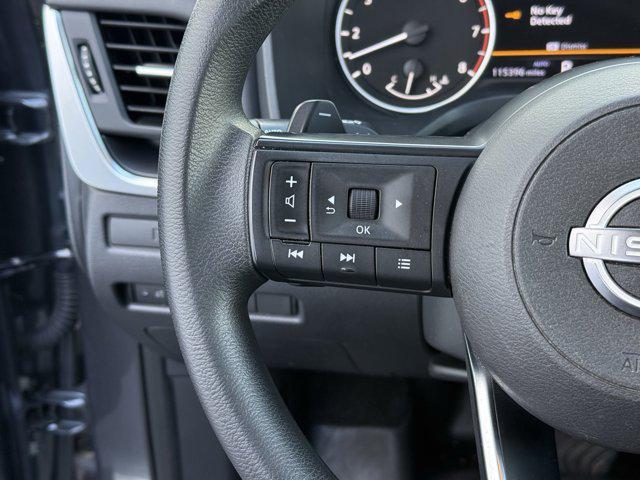 Photo of 2023 Gun Metallic Nissan Rogue