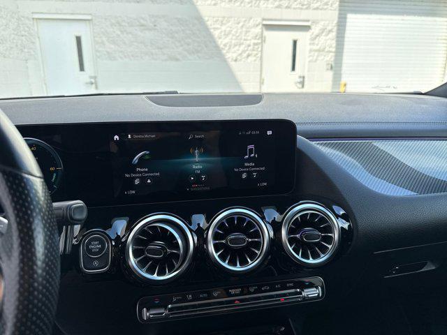 Photo of 2022 Black Mercedes-Benz GLA 250