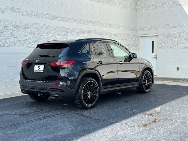 Photo of 2022 Black Mercedes-Benz GLA 250