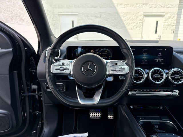 Photo of 2022 Black Mercedes-Benz GLA 250