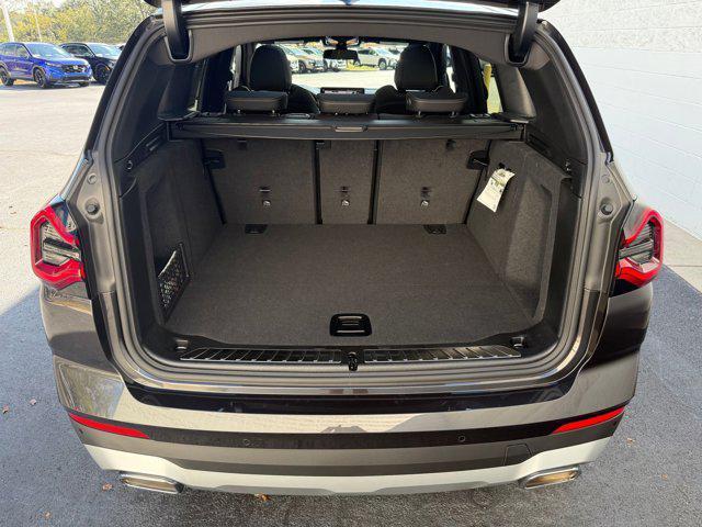 Photo of 2024 Dark Graphite Metallic BMW X3