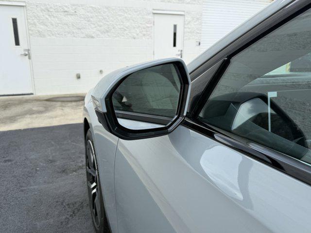 Photo of 2025 Brooklyn Grey Metallic BMW 740