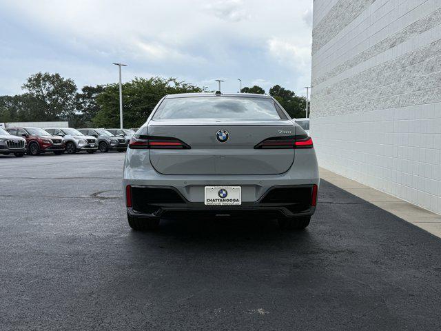 Photo of 2025 Brooklyn Grey Metallic BMW 740