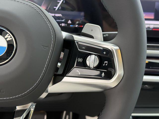 Photo of 2025 Brooklyn Grey Metallic BMW 740