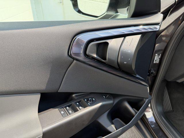 Photo of 2025 Dark Graphite Metallic BMW X3