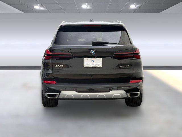 Photo of 2025 Black BMW X5 PHEV