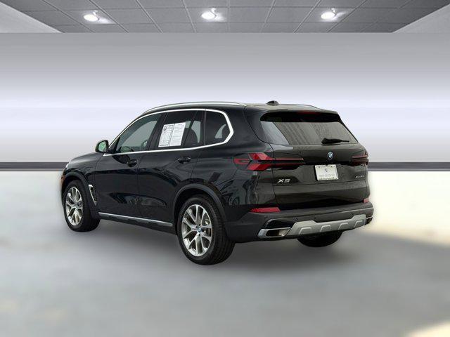 Photo of 2025 Black BMW X5 PHEV