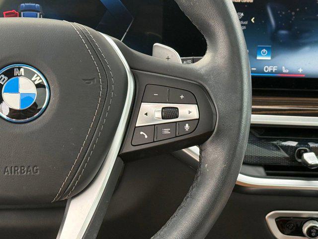 Photo of 2025 Black BMW X5 PHEV