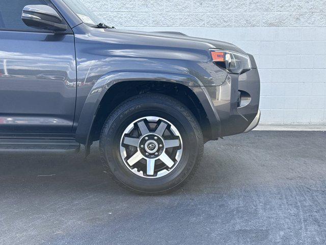 Photo of 2022 Gray Toyota 4Runner