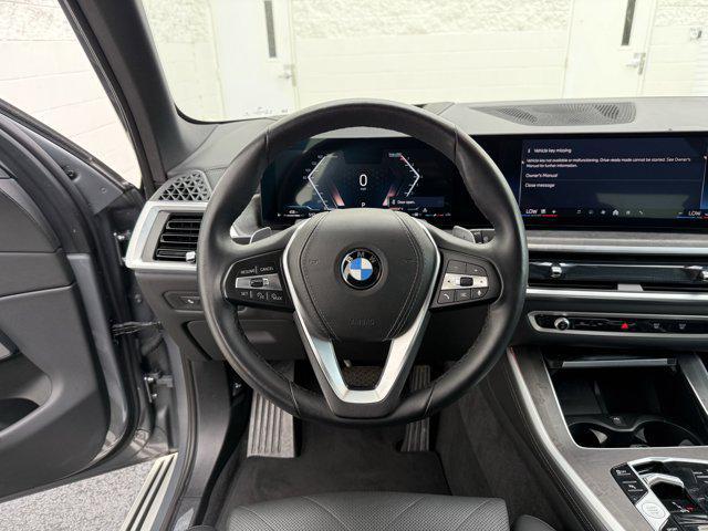 Photo of 2025 Gray BMW X5