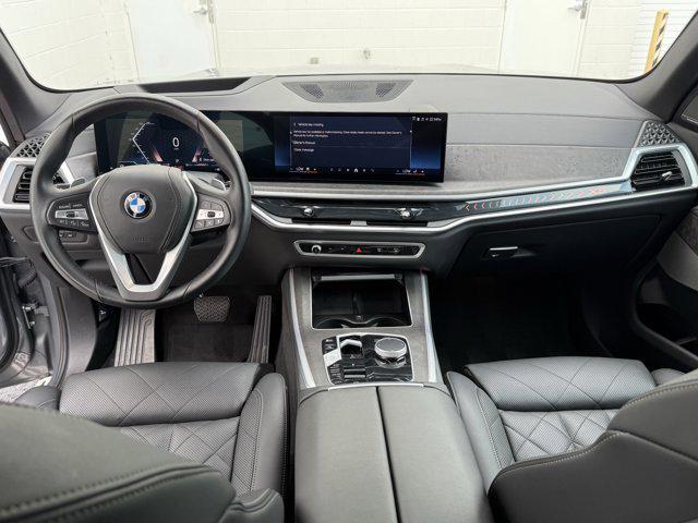 Photo of 2025 Gray BMW X5