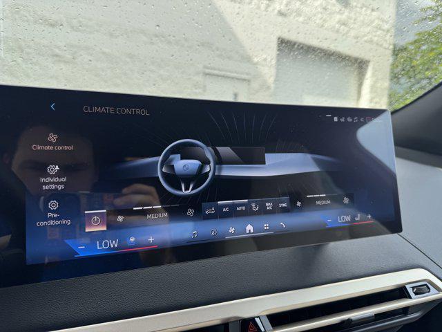 Photo of 2026 Dark Graphite Metallic BMW iX