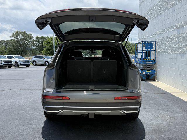 Photo of 2021 Samurai Gray Metallic Audi Q7