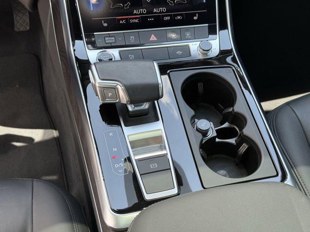 Photo of 2021 Samurai Gray Metallic Audi Q7