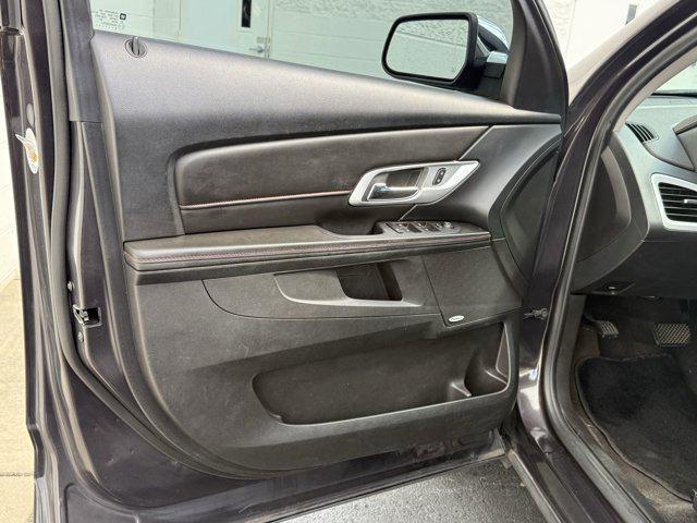 Photo of 2015 Iridium Metallic GMC Terrain
