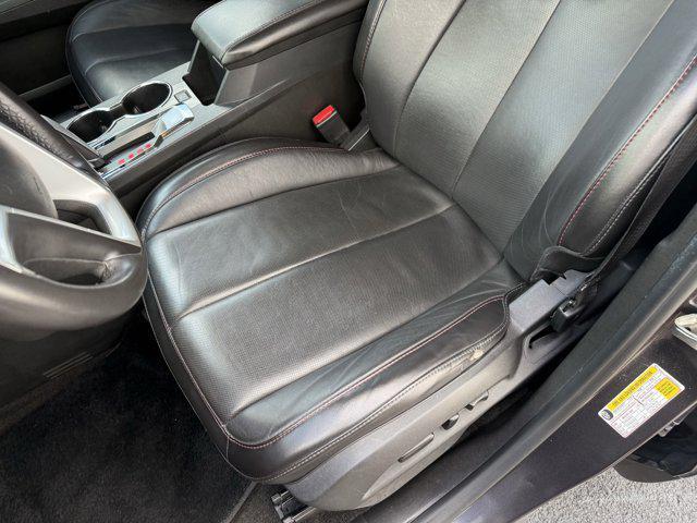 Photo of 2015 Iridium Metallic GMC Terrain