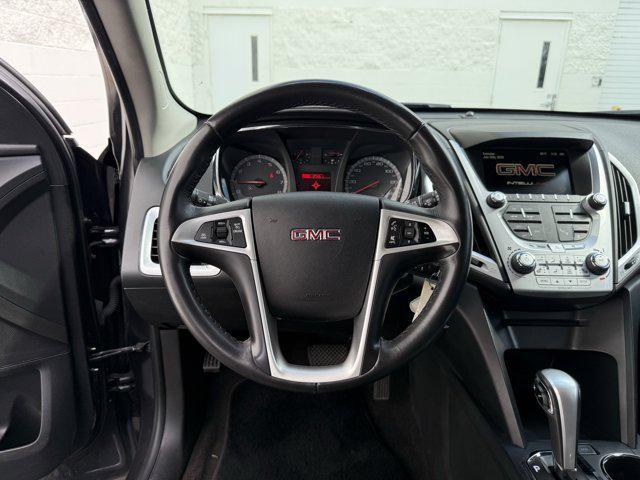 Photo of 2015 Iridium Metallic GMC Terrain