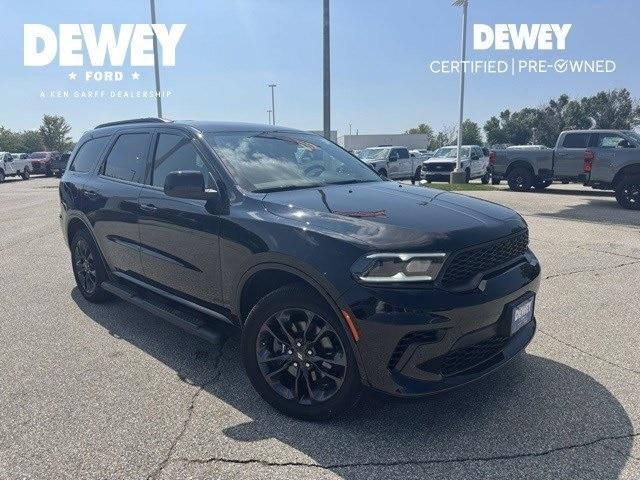 Photo of 2023 DB Black Crystal Clearcoat Dodge Durango