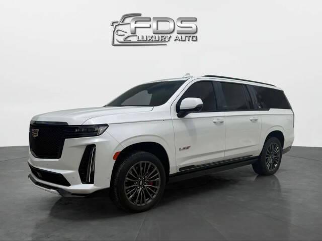 2023 Cadillac Escalade Esv