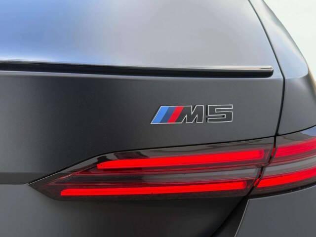 Photo of 2025 Frozen Deep Grey BMW M5