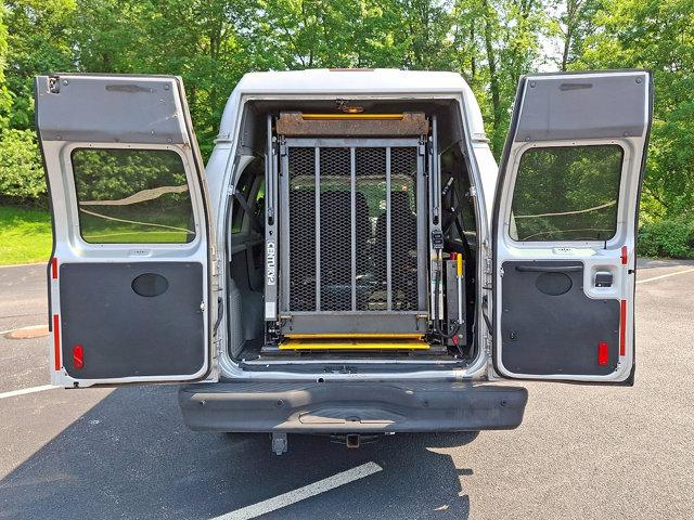 Photo of 2011 Ingot Silver Metallic - UX Ford E350 Super Duty