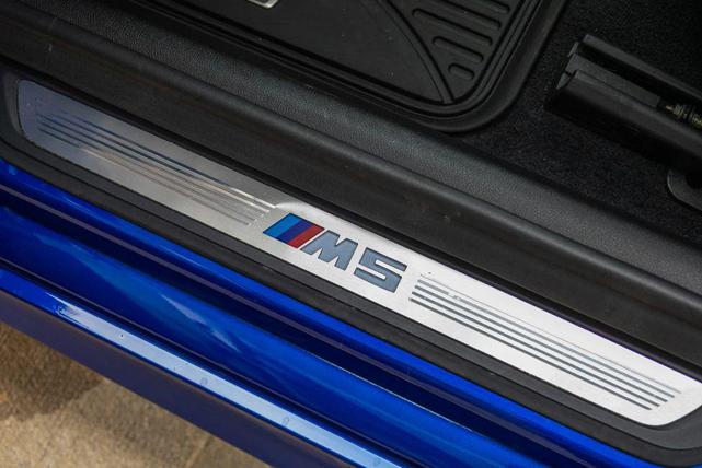 Photo of 2019 Blue BMW M5