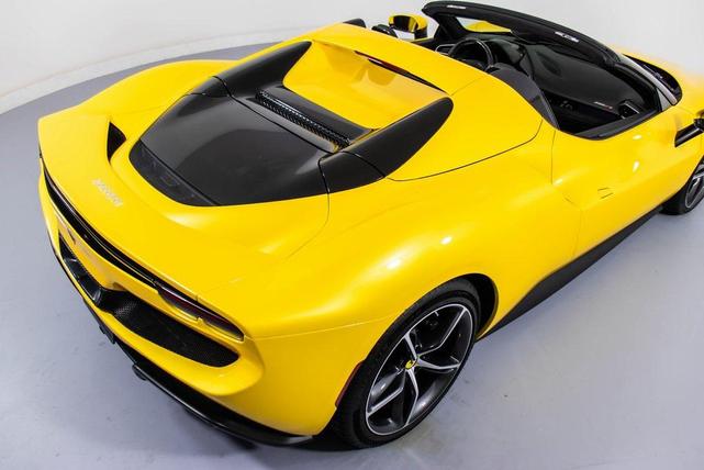 Photo of 2024 Giallo Midas Ferrari 296 GTS