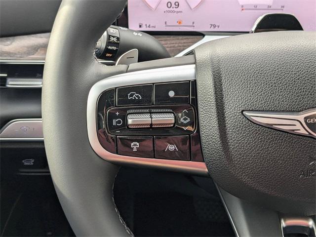 Photo of 2025 Vik Black Genesis GV80