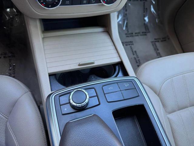 Photo of 2016 Jet Black Mercedes-Benz GL-Class