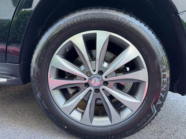 Photo of 2016 Jet Black Mercedes-Benz GL-Class