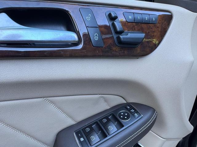 Photo of 2016 Jet Black Mercedes-Benz GL-Class