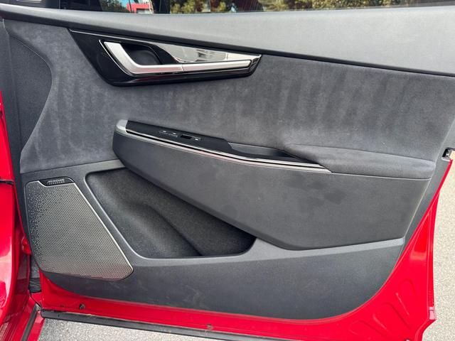Photo of 2023 Runway Red Kia EV6