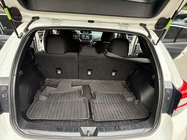 Photo of 2018 Crystal White Pearl Subaru Impreza