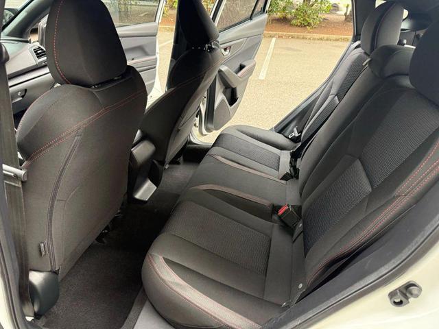 Photo of 2018 Crystal White Pearl Subaru Impreza