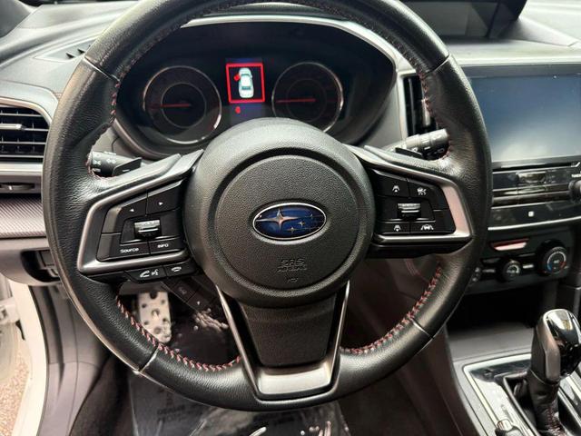 Photo of 2018 Crystal White Pearl Subaru Impreza