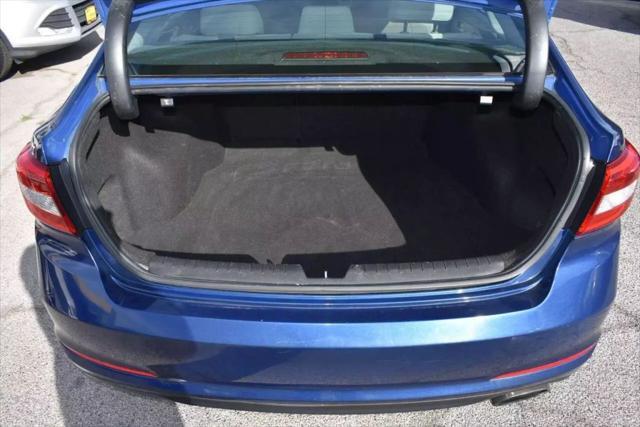 Photo of 2015 Blue Hyundai SONATA