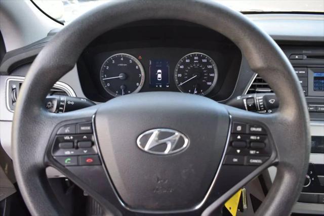Photo of 2015 Blue Hyundai SONATA