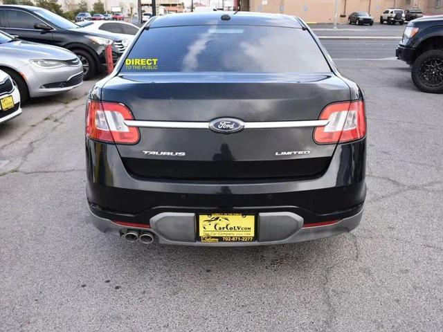 Photo of 2010 Tuxedo Black Metallic Ford Taurus