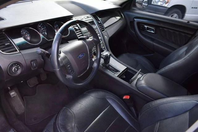 Photo of 2010 Tuxedo Black Metallic Ford Taurus
