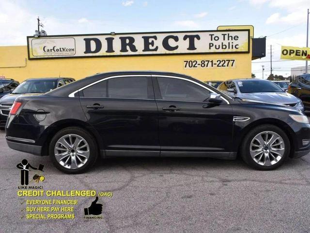 Photo of 2010 Tuxedo Black Metallic Ford Taurus