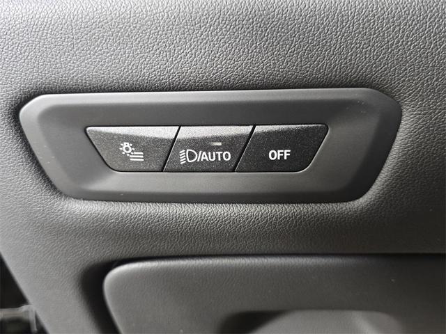 Photo of 2026 Black Sapphire Metallic BMW X5 PHEV