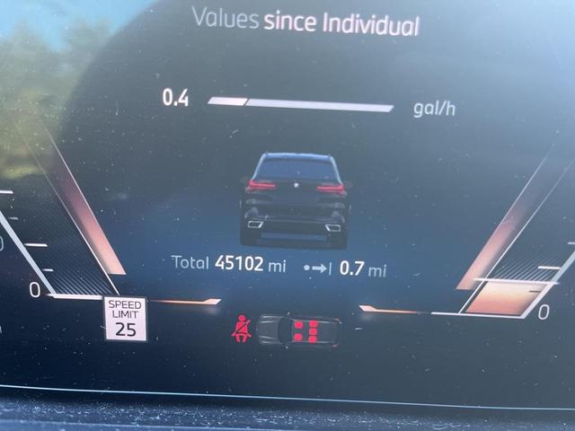 Photo of 2024 Black Sapphire Metallic BMW X5