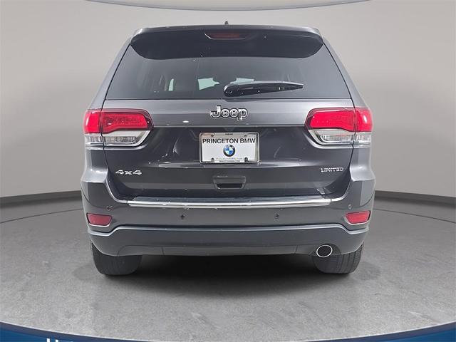 Photo of 2020 Granite Crystal Clearcoat Metallic Jeep Grand Cherokee