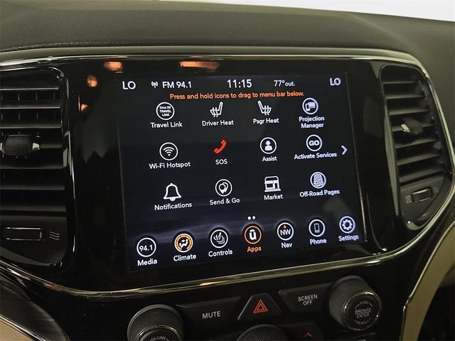 Photo of 2020 Granite Crystal Clearcoat Metallic Jeep Grand Cherokee