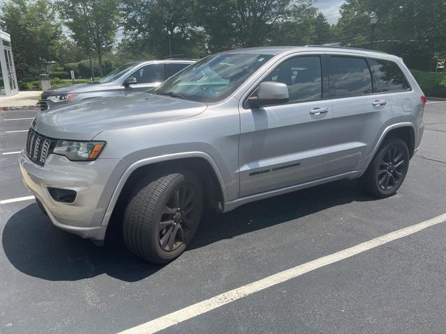 2017 Jeep Grand Cherokee