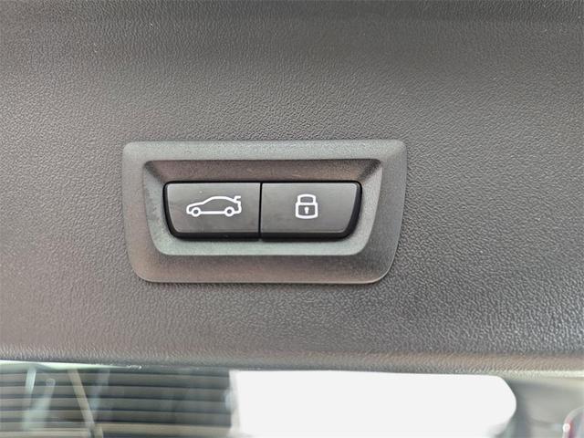 Photo of 2025 Tanzanite Blue II Metallic BMW X3