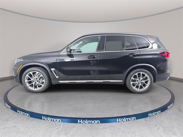 Photo of 2026 Black Sapphire Metallic BMW X5