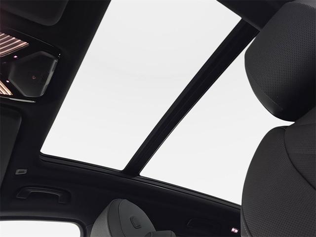 Photo of 2026 Black Sapphire Metallic BMW X5