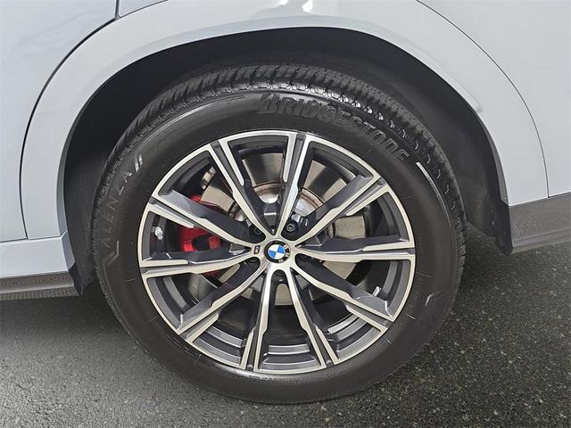 Photo of 2025 Brooklyn Gray Metallic BMW X6